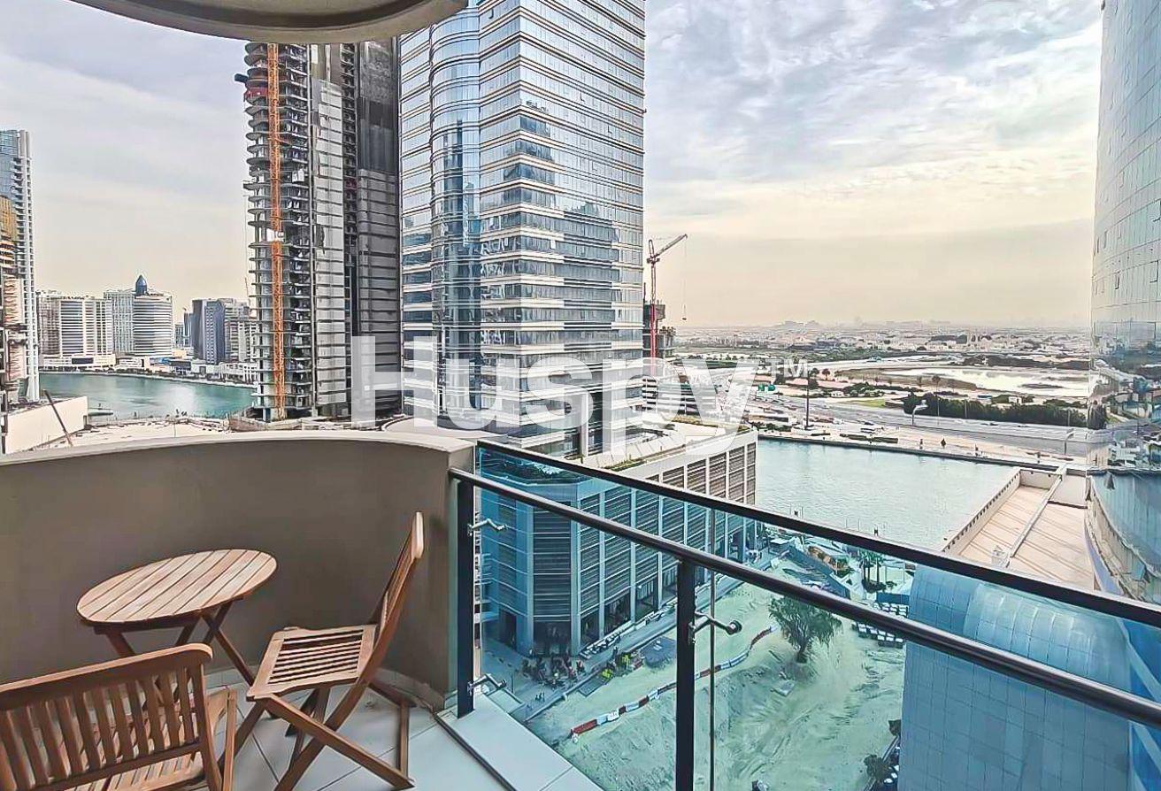 Canal Views | Vacant | High Floor