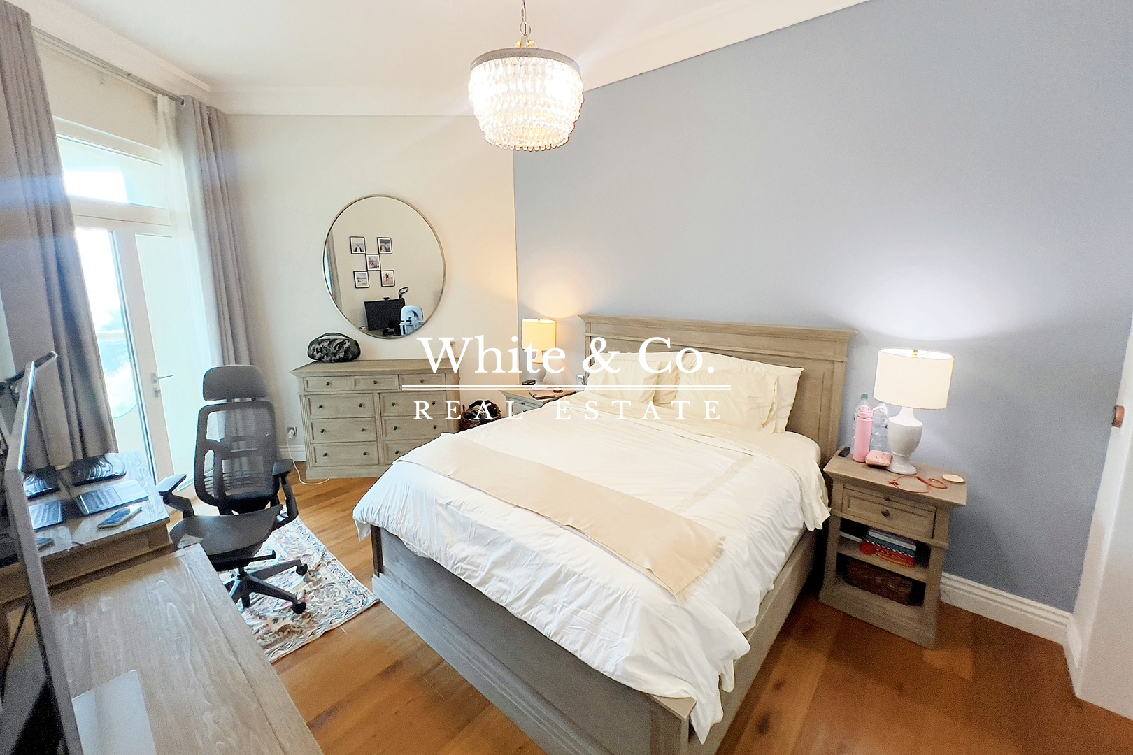 Fully Upgraded | High Floor | Unfurnished