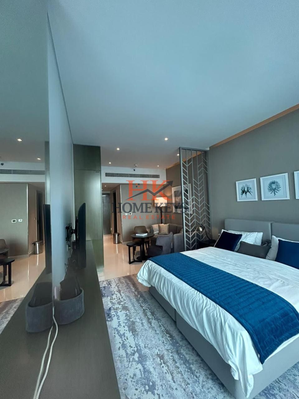 Luxury Studio || Fully Furnished || Spacious Balcony || 5 Min to Dubai Mall || Ready to move