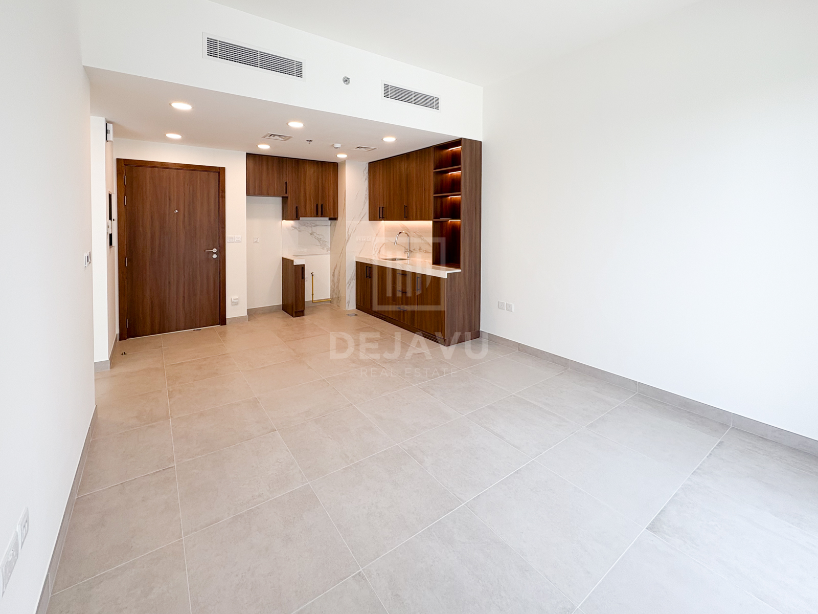 Exclusive 1BR | Tenanted | Close to Amenities