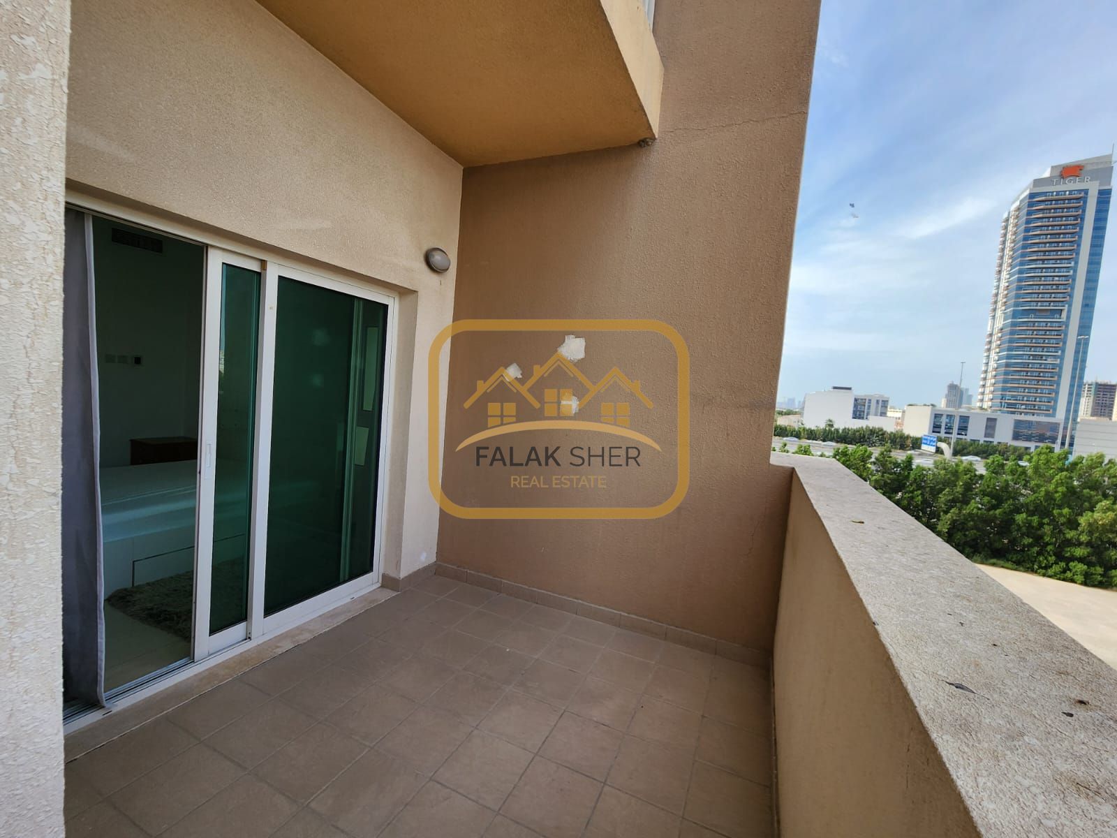 EXCLUSIVE | SPECIAL UNIT | 2BHK + MAID | PRIVATE TERRACE |READY TO MOVE 80,000!