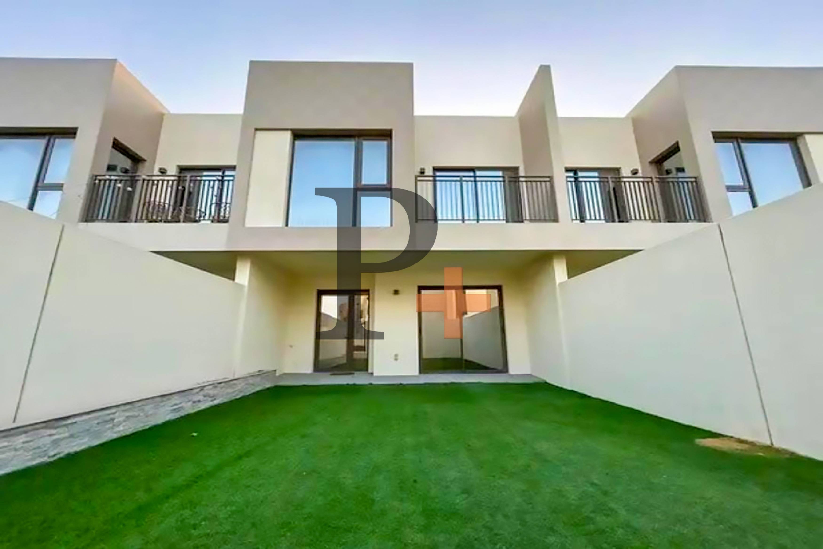 Single Row | Park Facing | Landscaped