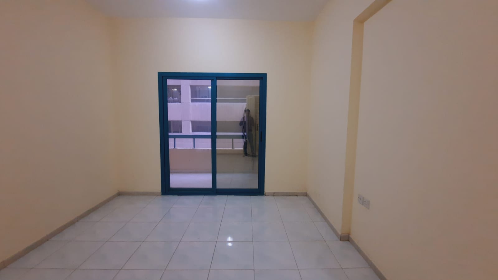 Fully family building 1bhk with close hall just in 32k near nahda park shj. .