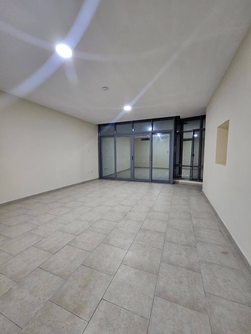 Huge size 2bhk with three washrom/two attach washroom just in 45k near dubai exit shj