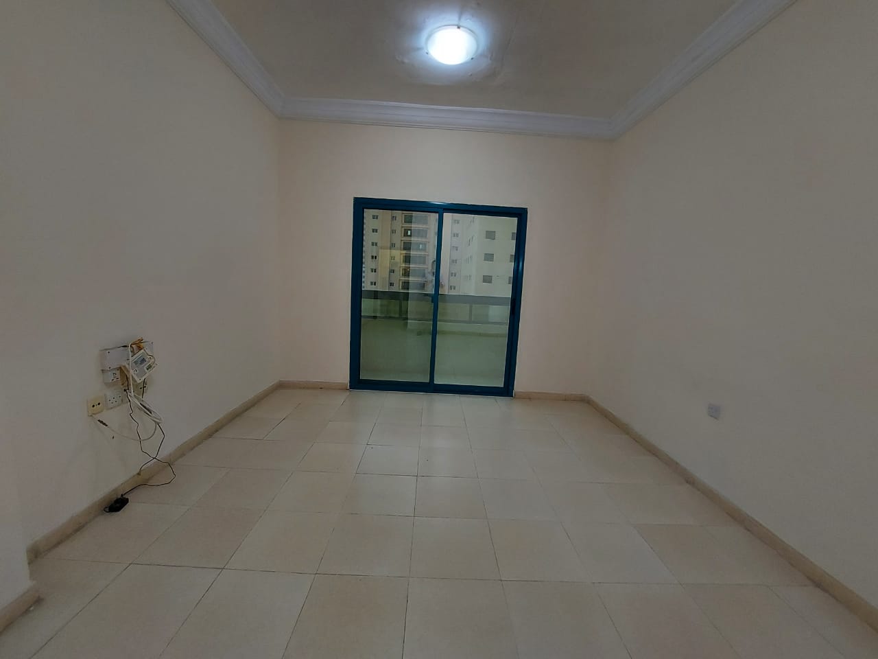 Sapacious 1BHK Avalible Family Buildding Only 35k Near Alnadha Park Alnadha Sharjha Call Azam