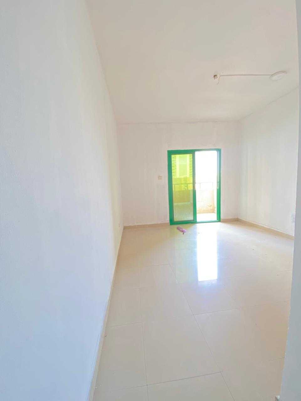 Spacious 1 BHK available with Balcony in just 43K Clos to Dubai Border , Near Baker Muihbi, Al Nahda Sharjah Call Azam