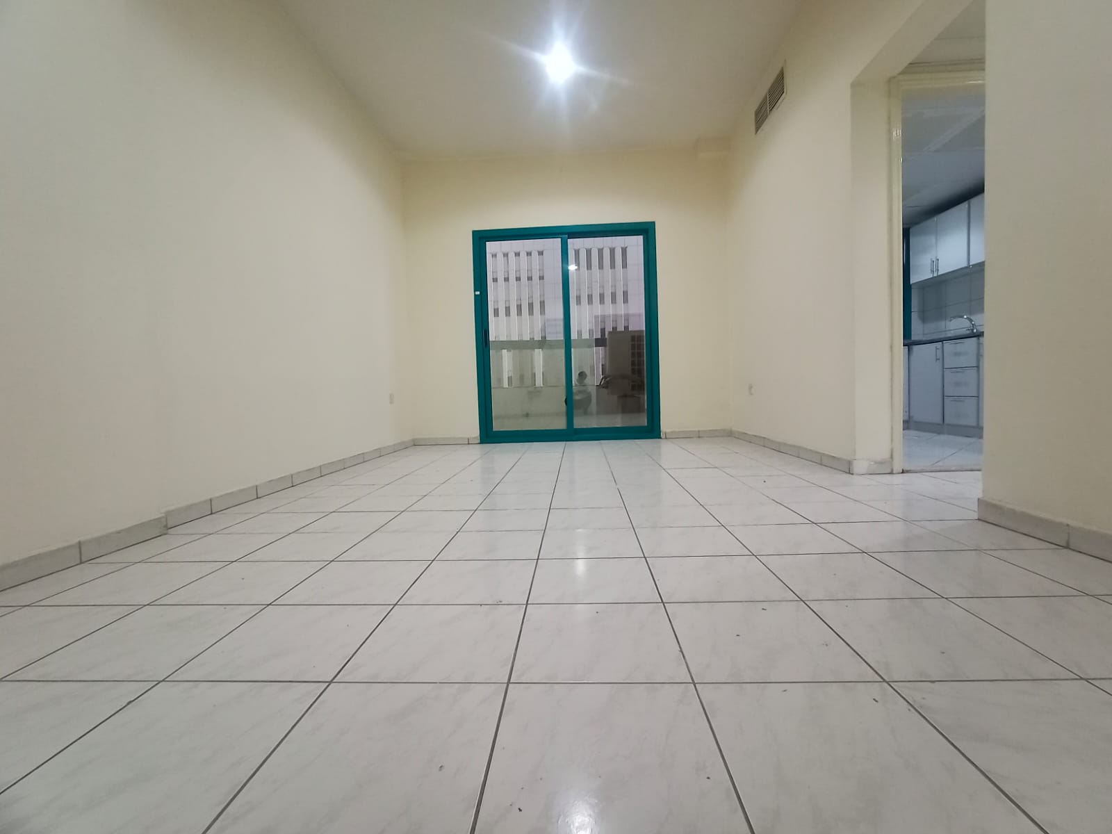 *Hot Offer* *20 DAYS FREE* 1BHK Available for Family Just in 33k Near to Safeer Mall FOR MORE INFO CALL BILAL