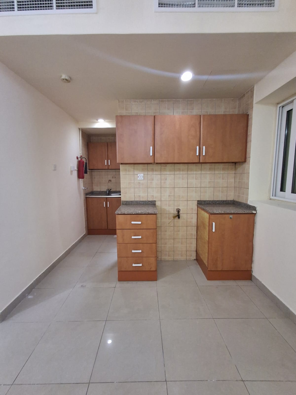 *Specious Studio Available*!!! In just 28k Very Close to Dubai Border in Al Nahda Sharjah, Call Salman for more details call