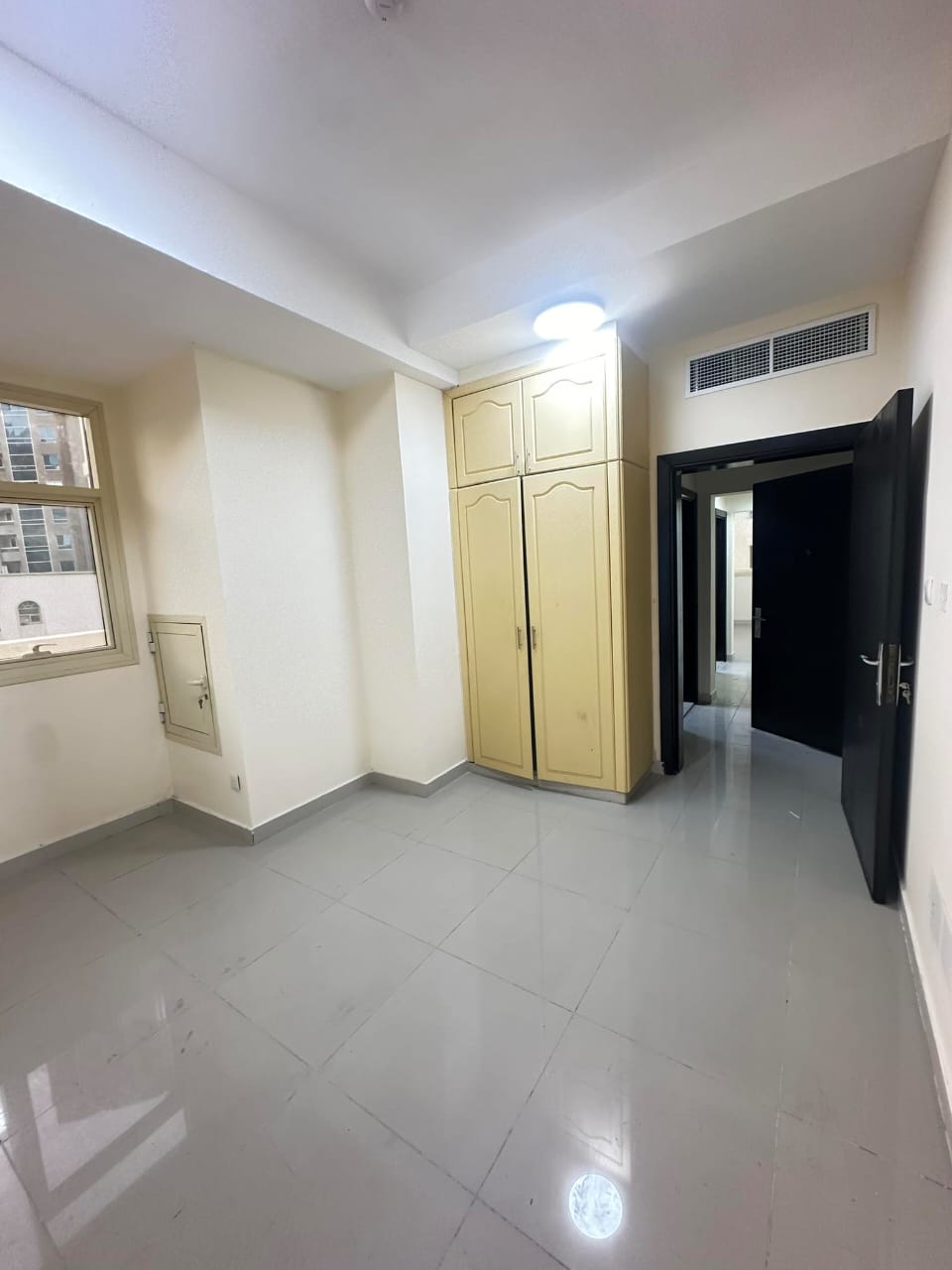 Family Building Spacious 1 BHK in 39k with Wardrobes with 2 washroom near Al Nahda Park Al Nahda Sharjah call salman