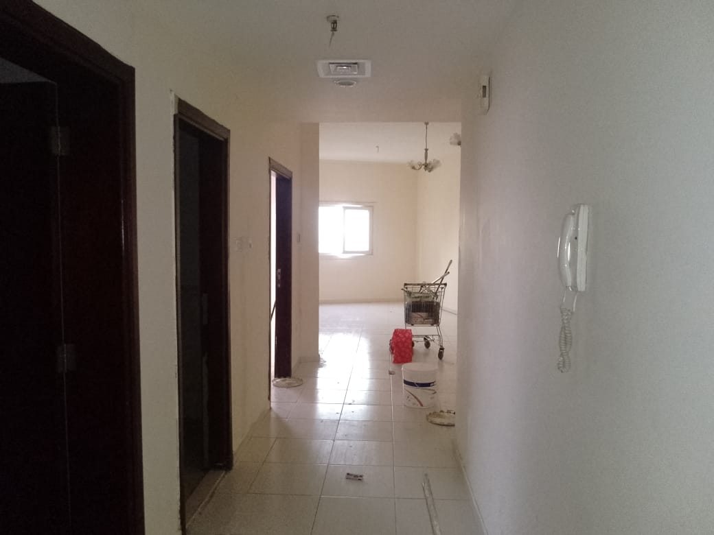 Ample 1bhk apartment available with balcony and 2 washrooms just in 38k close to Dubai Border, Al Nahda Sharjah.