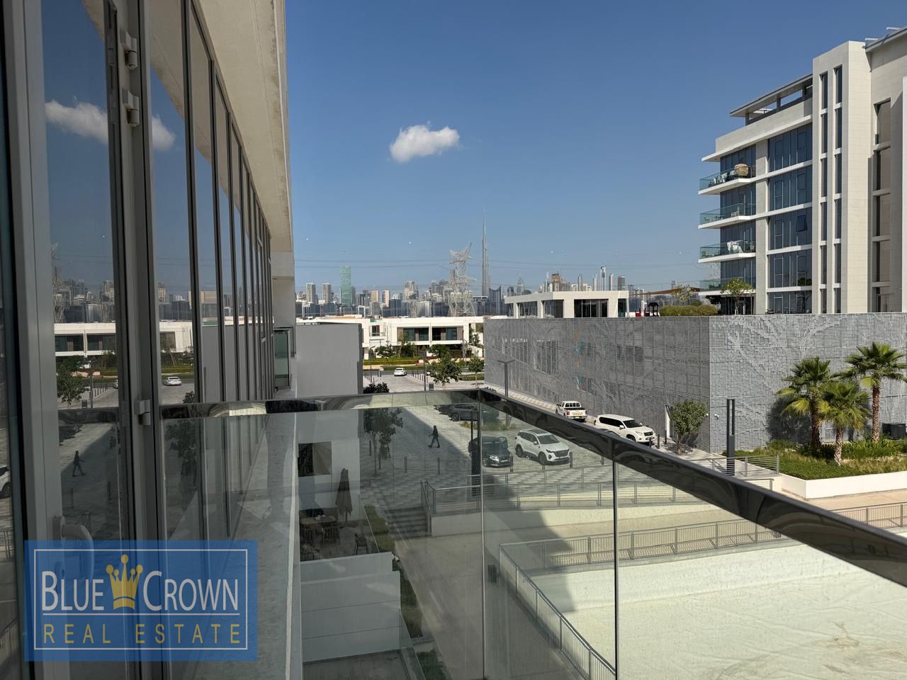 DOWNTOWN BURJ KHALIFA VIEW | WELL MAINTAINED