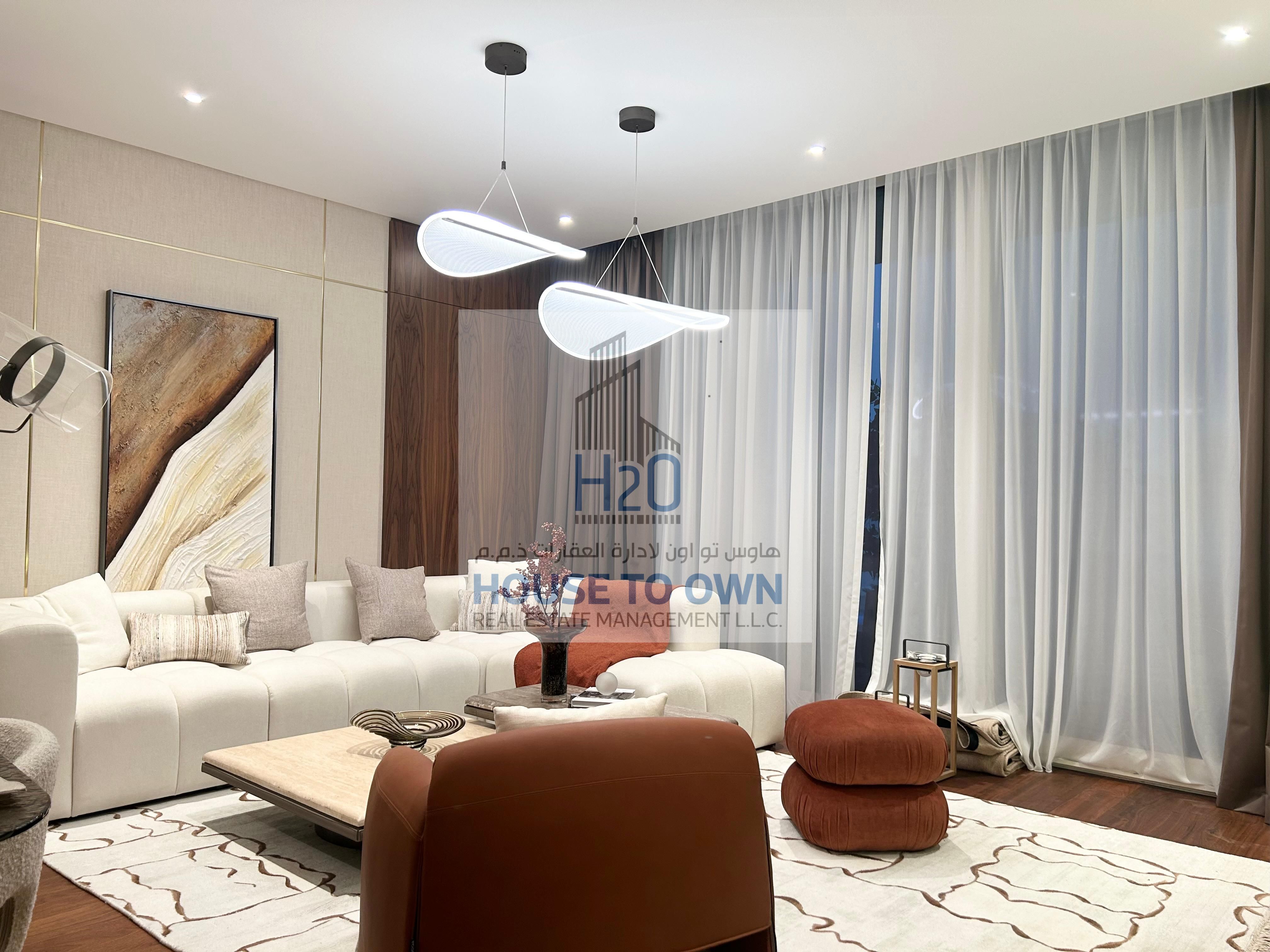 Luxuriously Upgraded 2BR+M | Spectacular Sea View