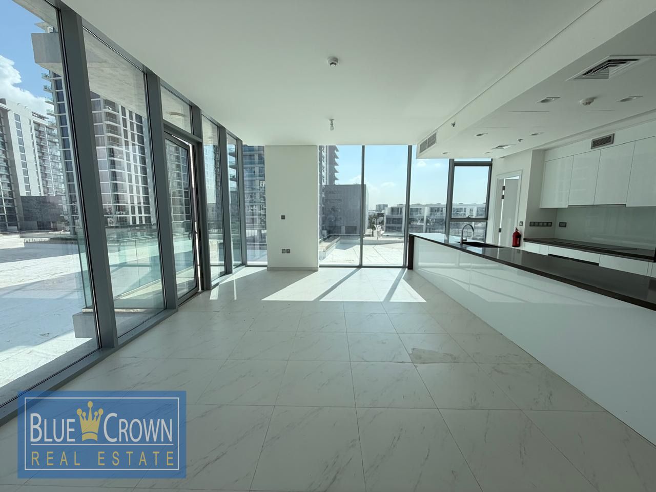 BURJ KHALIFA VIEW | BRIGHT & COZY | HIGH FLOOR