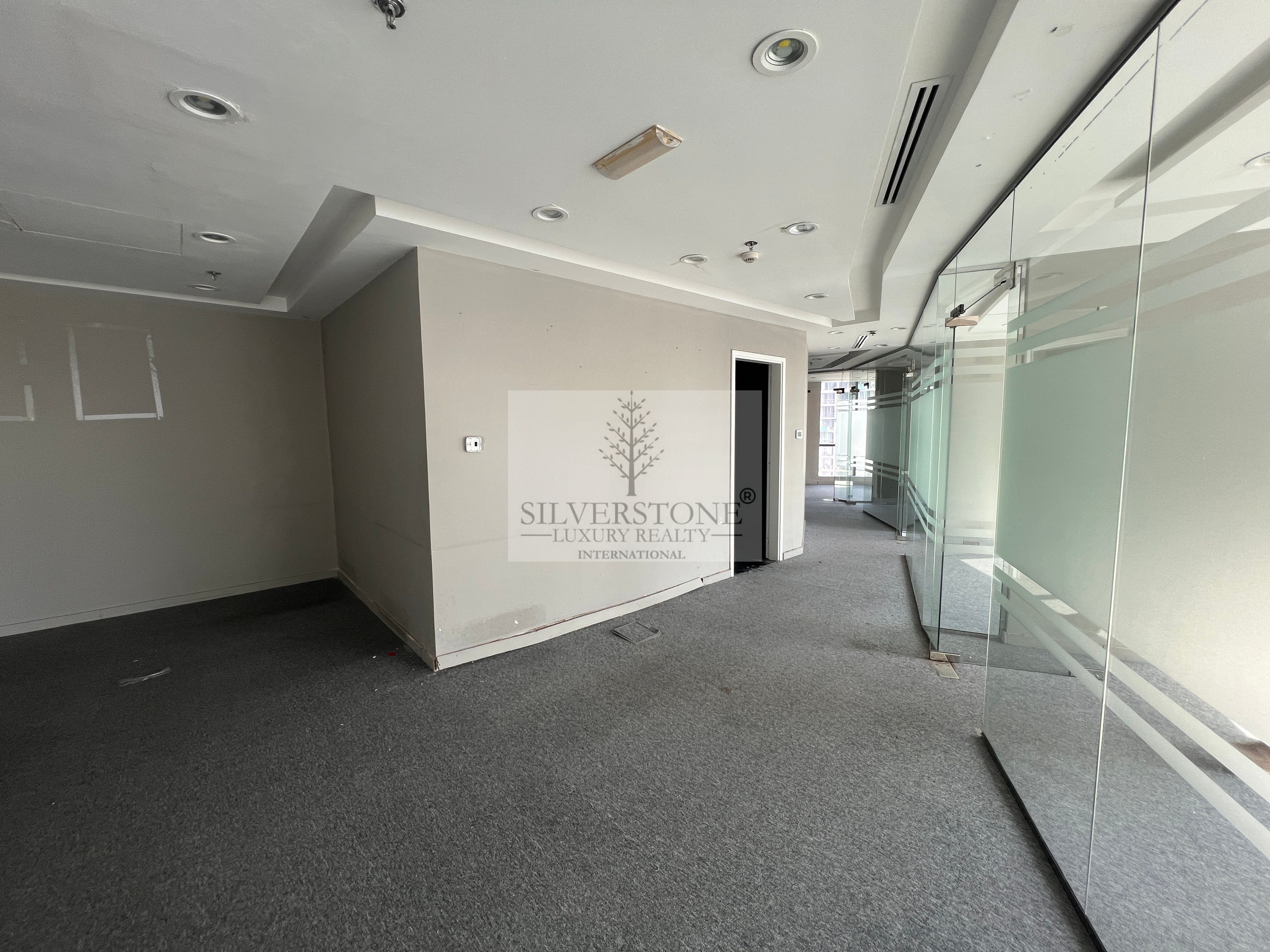 High Floor | Vacant | Spacious