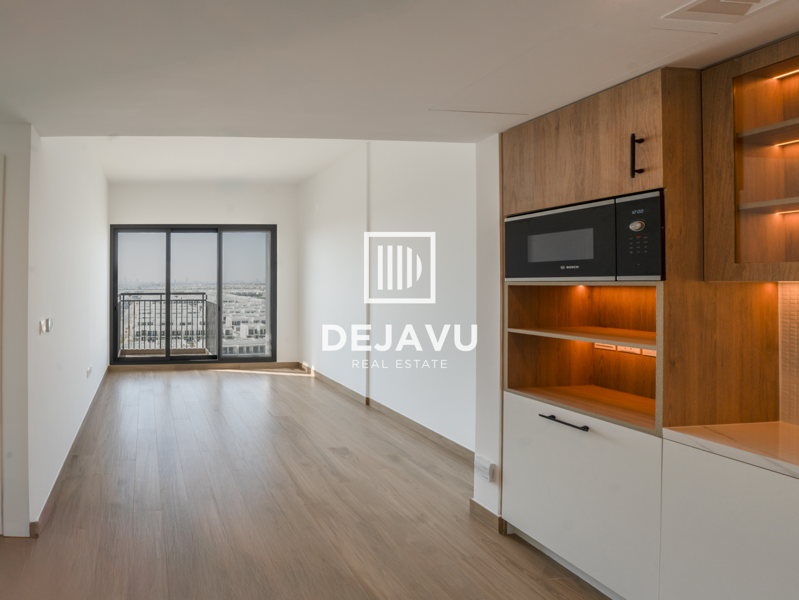 Well Maintained Apt| Fitted Kitchen |Ready To Move