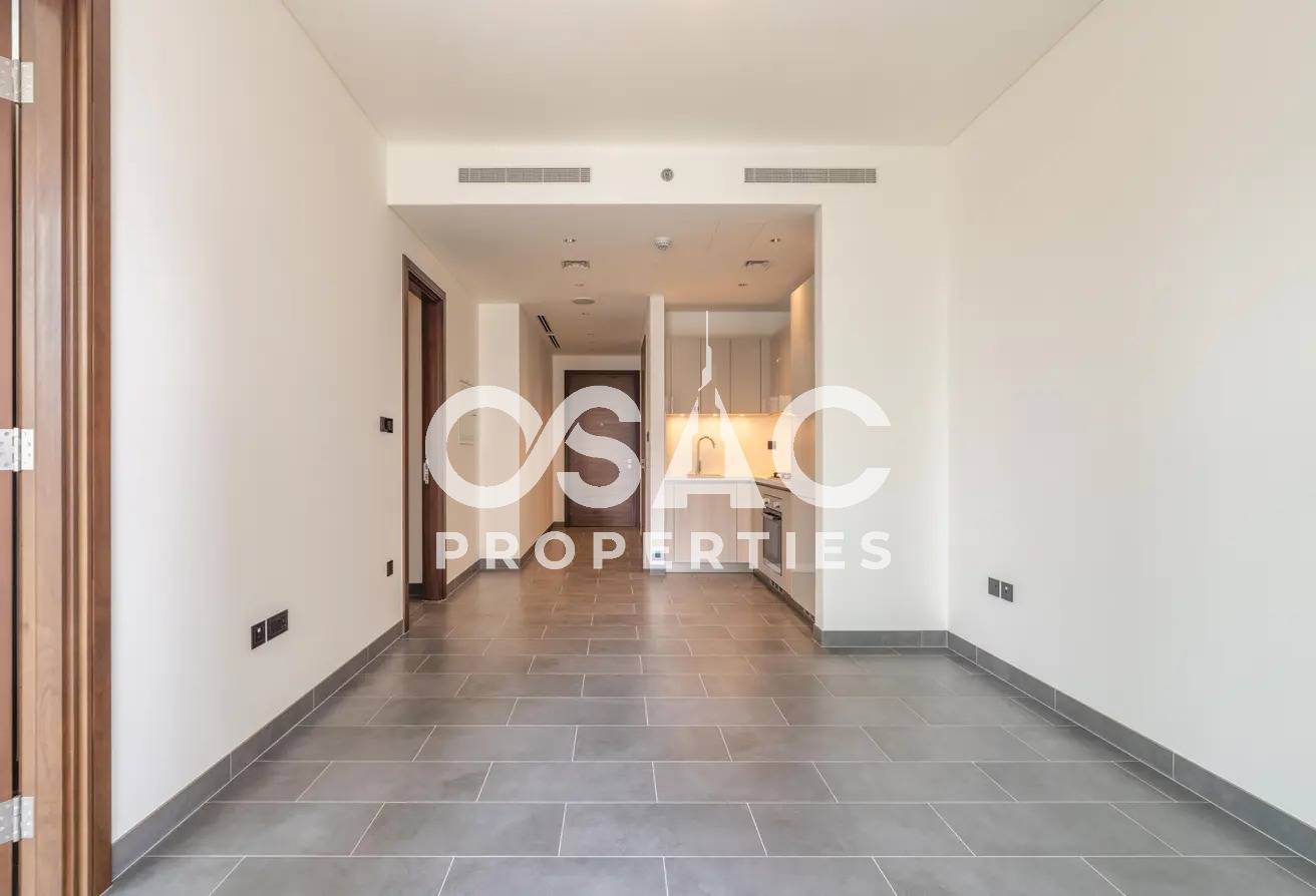 FULL LAGOON VIEW HIGH FLOOR BRAND NEW