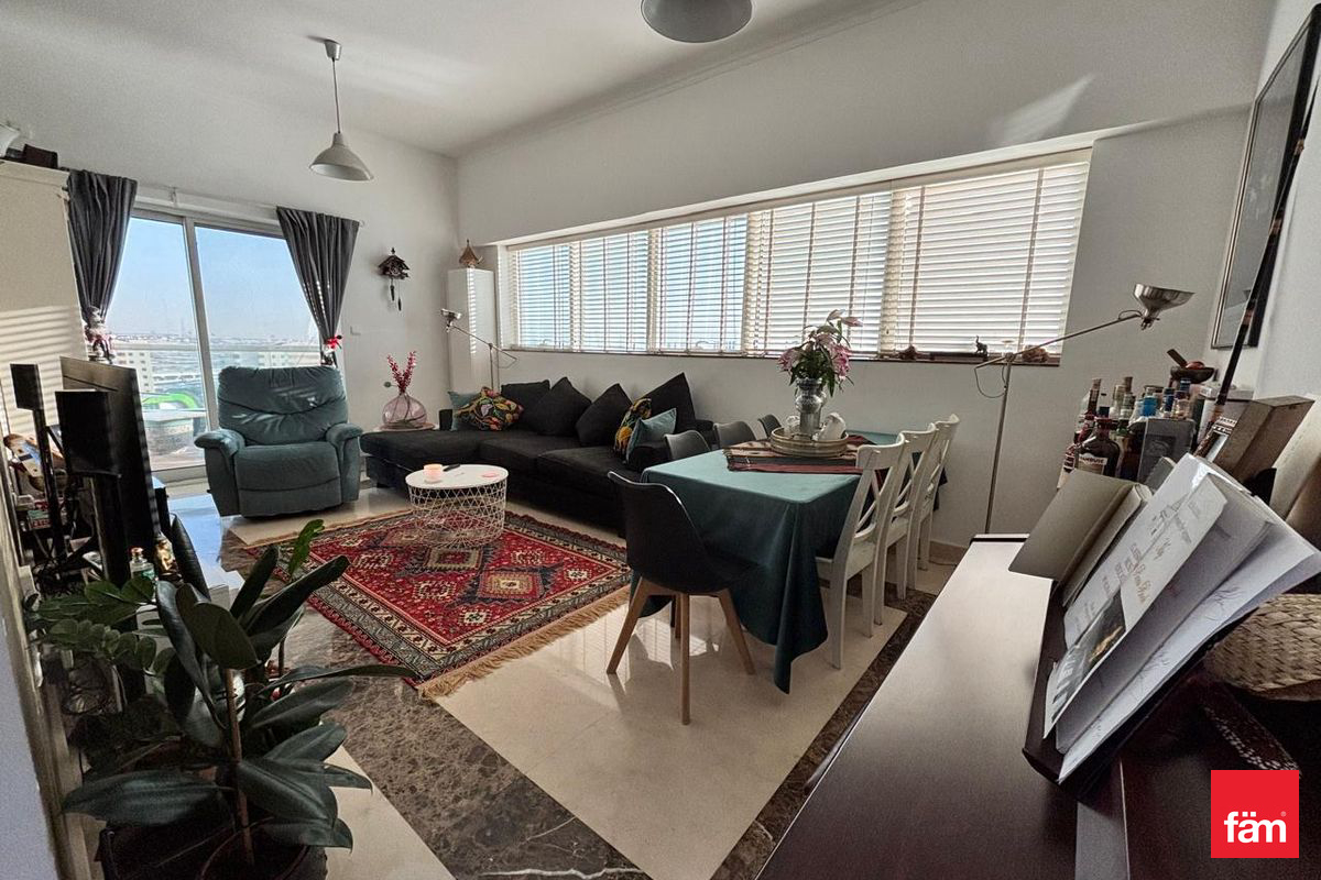 Open View, Big Layout 2 Bed In Marina