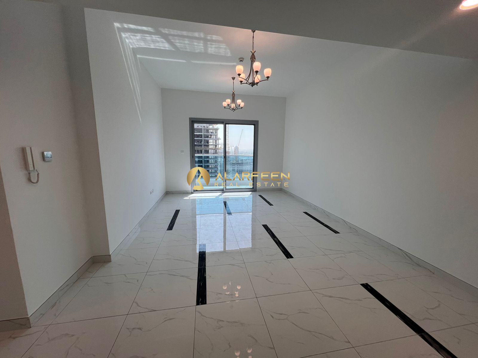 2 Bed rooms | Huge Layout | Prime Location