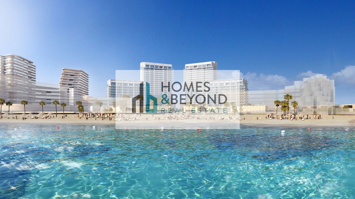 Resale | Spacious Layout | Waterfront