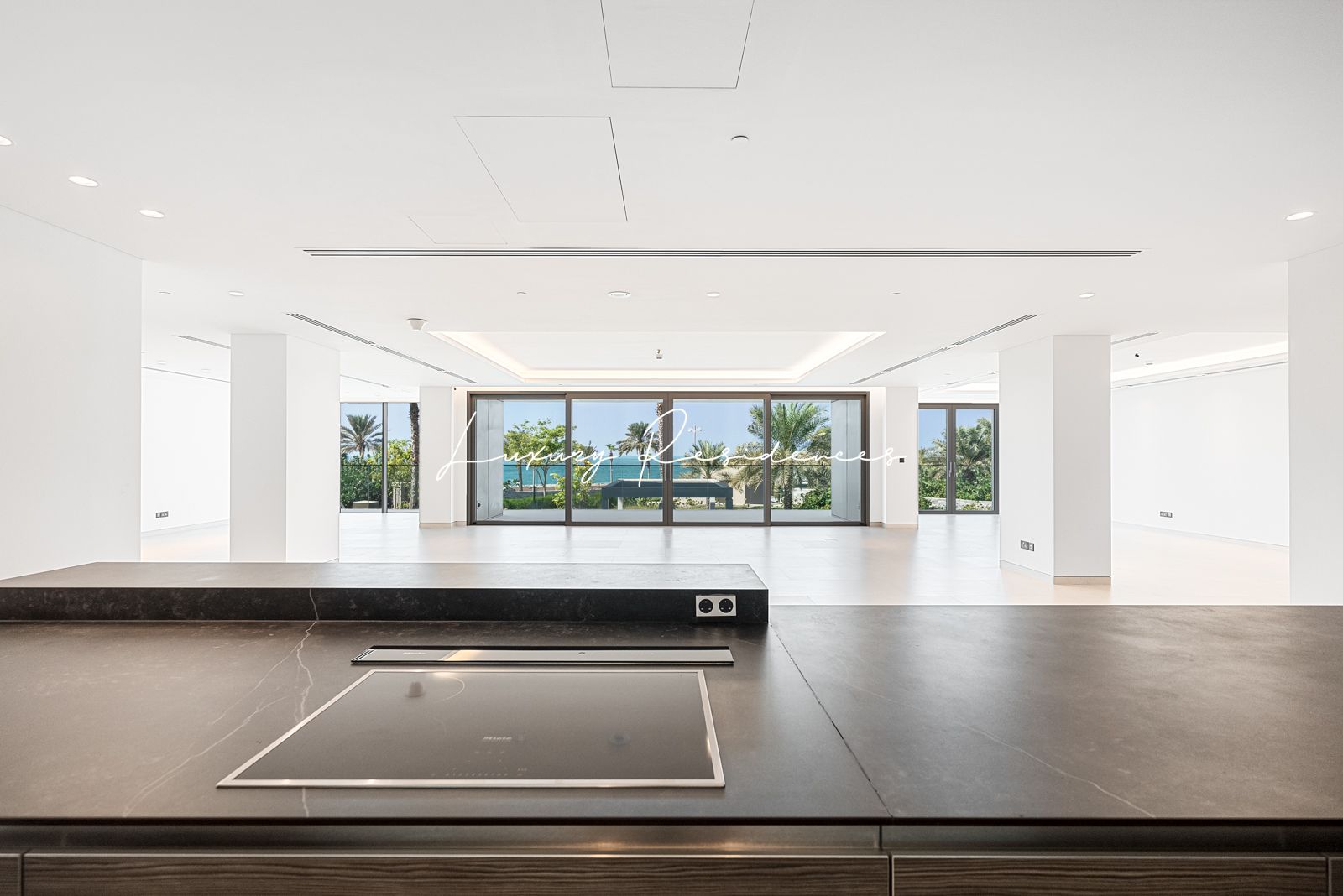 ** Brand New | Sea and Sunset Views **