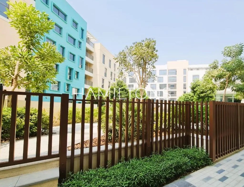 Premium Apartment | Secure Community | Resale
