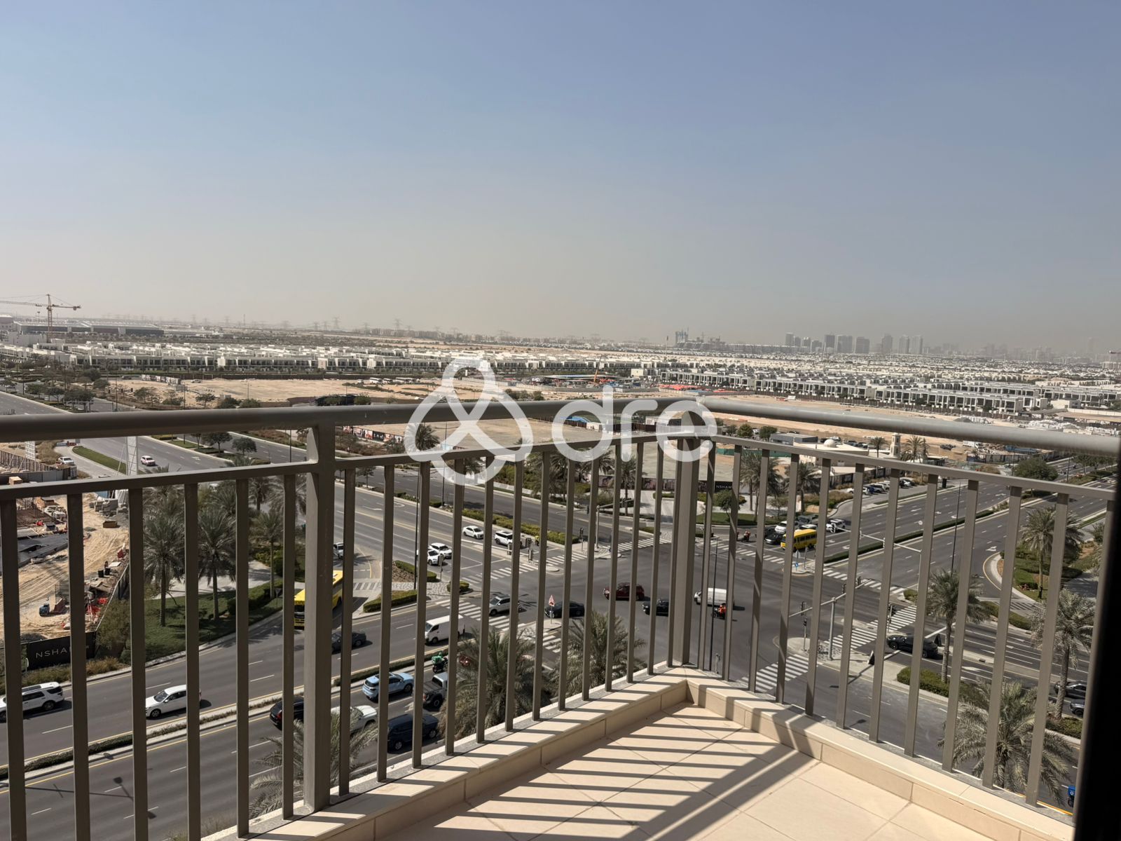 High Floor | Vacant | Large Layout | Bright