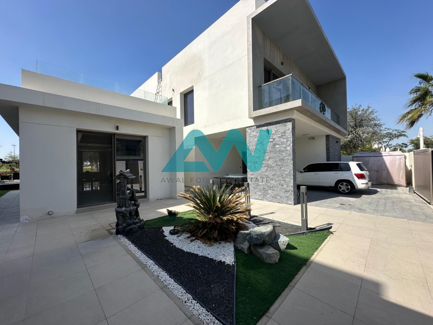 5 Bedroom Villa | Golf Course & Lake View