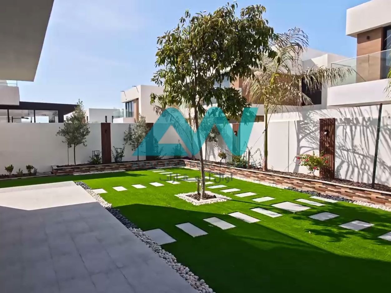 Sophisticated Living | The Dunes | Community View
