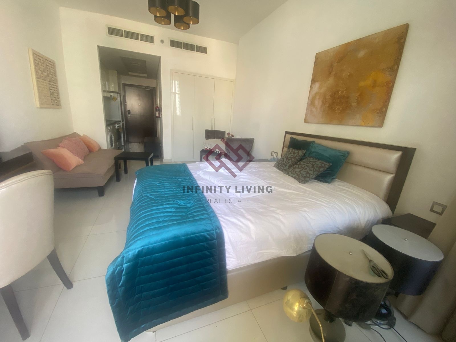 Great Location | Furnished | 12 cheque option