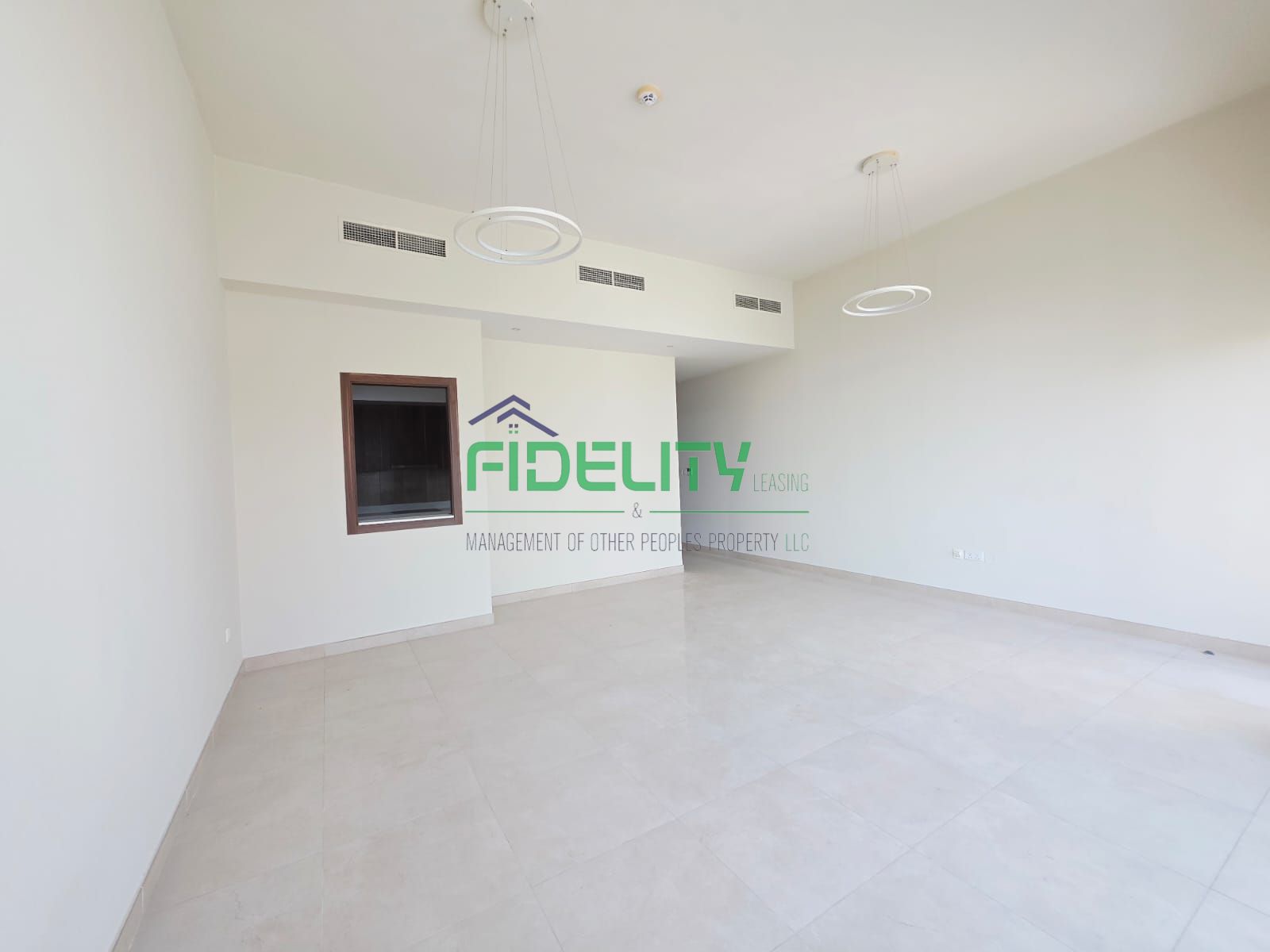 No Commission | Big Plot l Single Row | End Unit | Closed Kitchen | Private Garden | Big Terrace