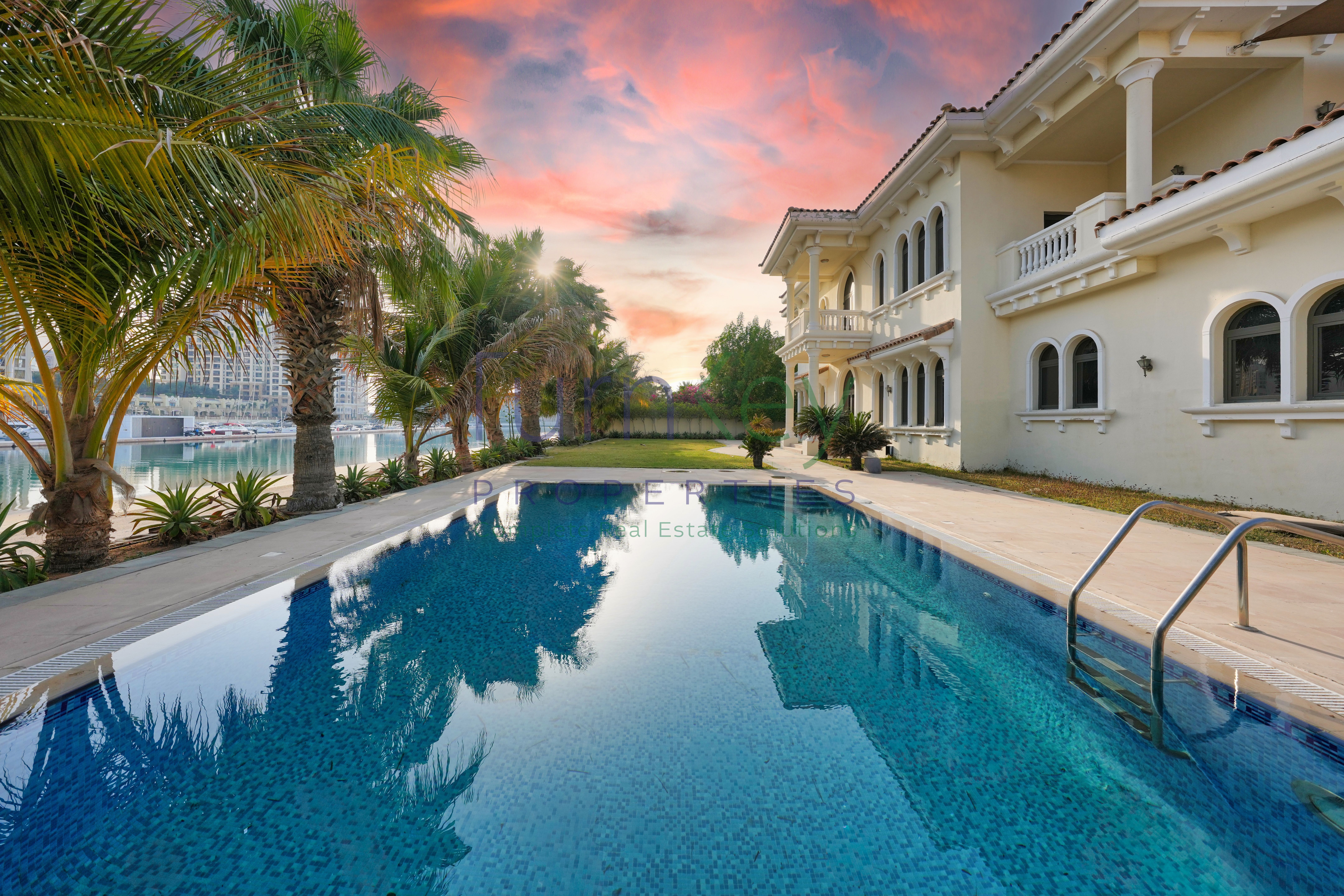 VACANT 6 BED SIGNATURE VILLA I PARTIALLY UPGRADED