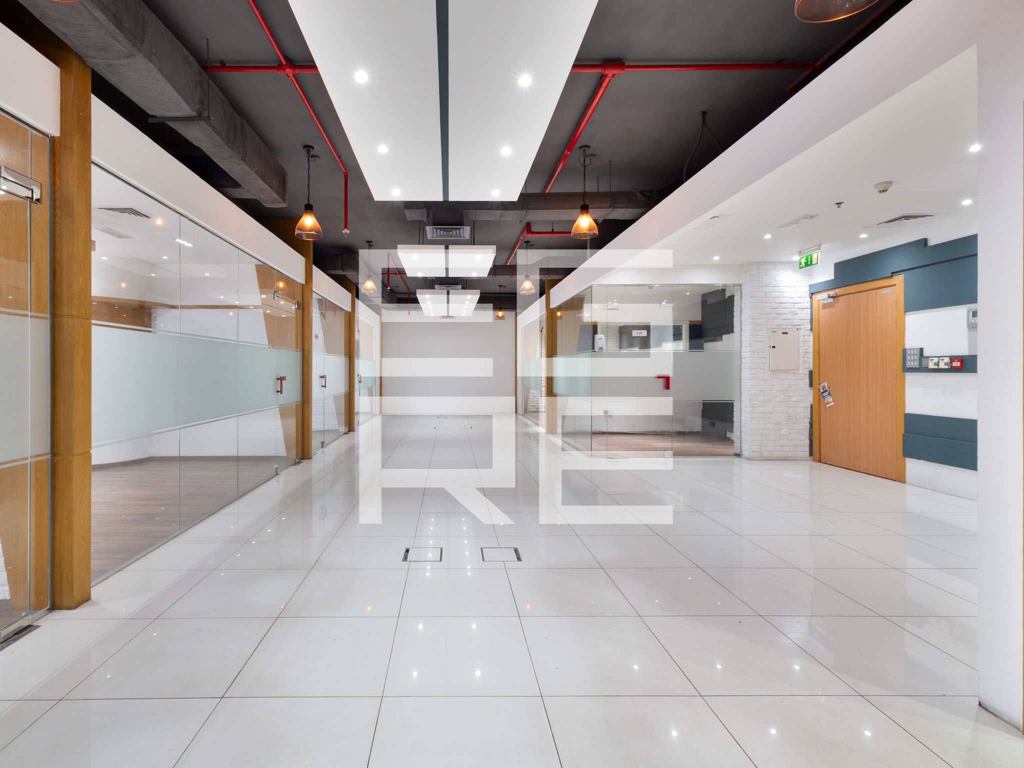 Modern Office | Glass Partitions | Near Metro