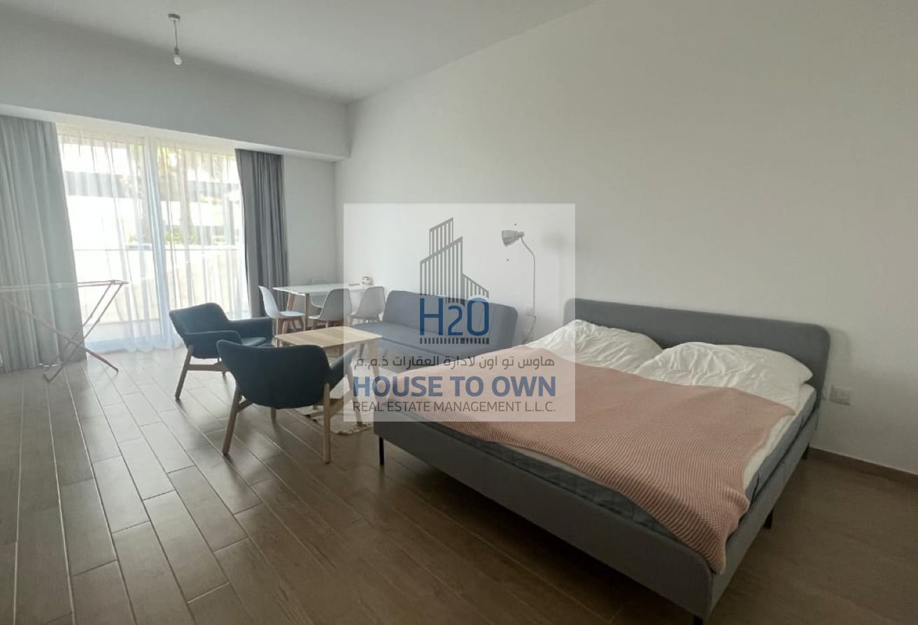 Relaxing Golf Course View | Chic Studio Apartment