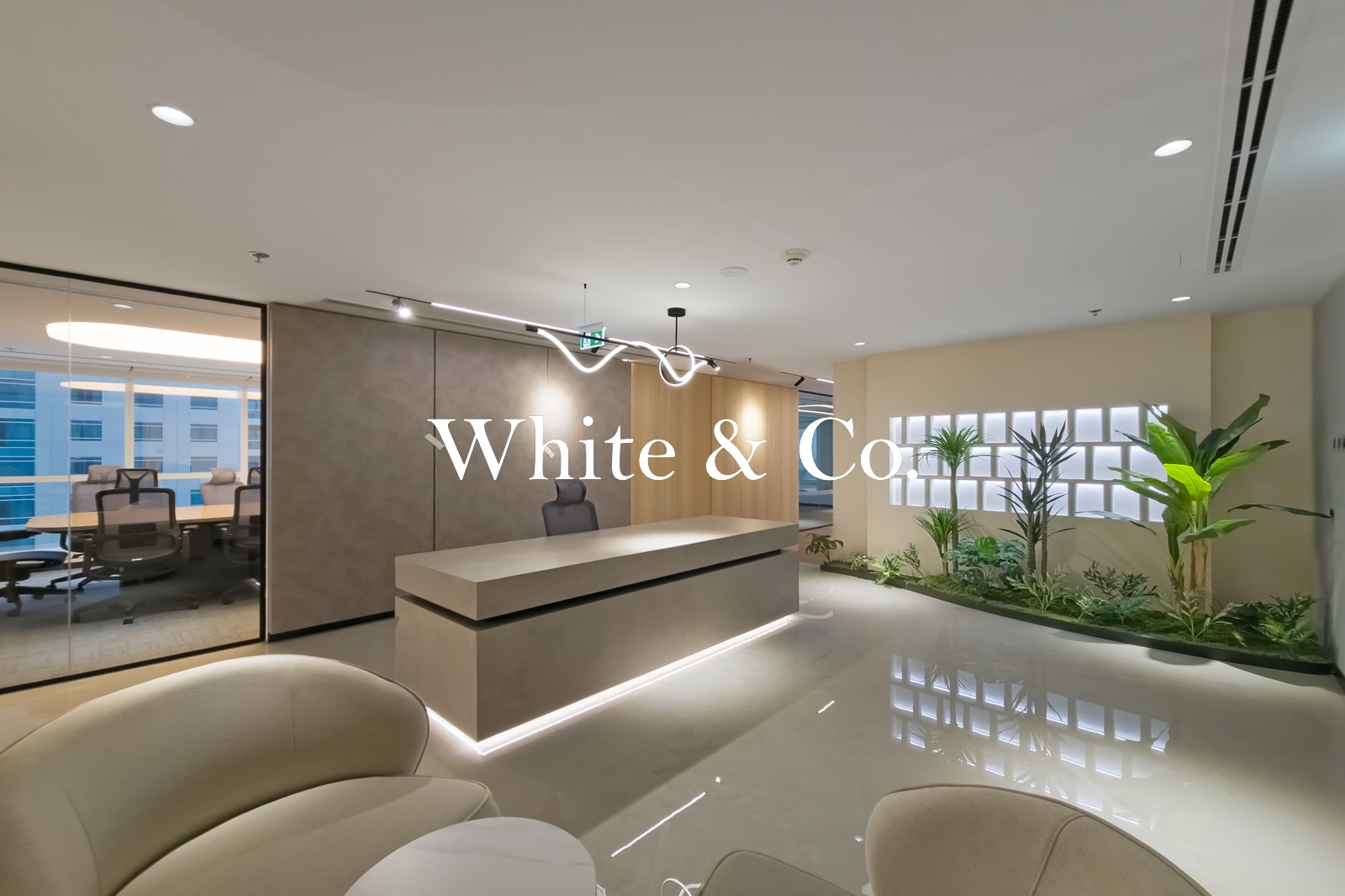 Luxury Furnished | 6 Parking | Ready Now
