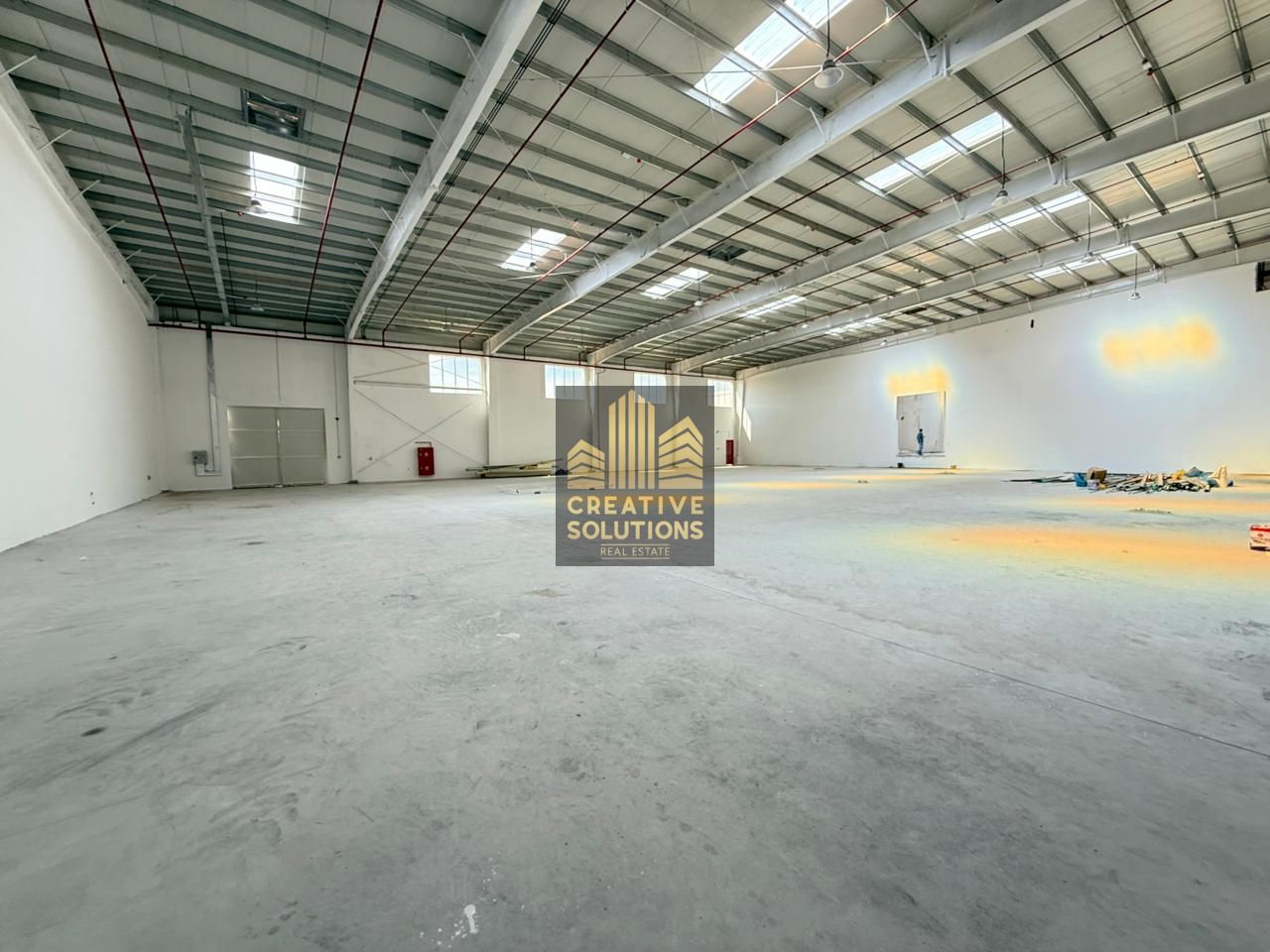 WAREHOUSE FOR ALL ACTIVITY PRIME COMMERCIAL AREA