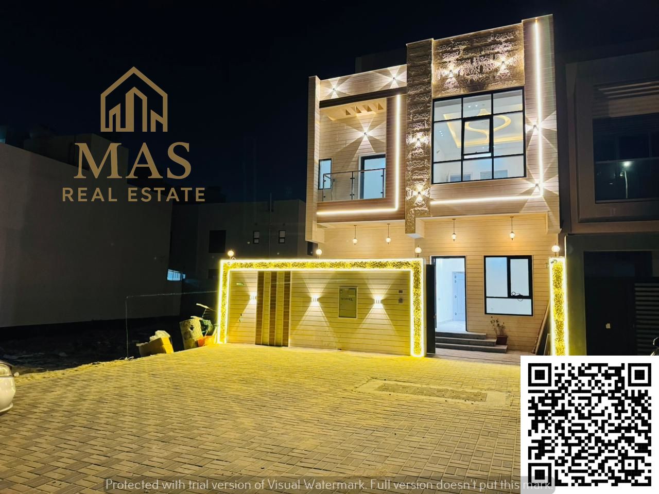 Own your dream home for the same price as rent, in a luxurious townhouse with high-end finishes and a strategic location that serves all your needs.