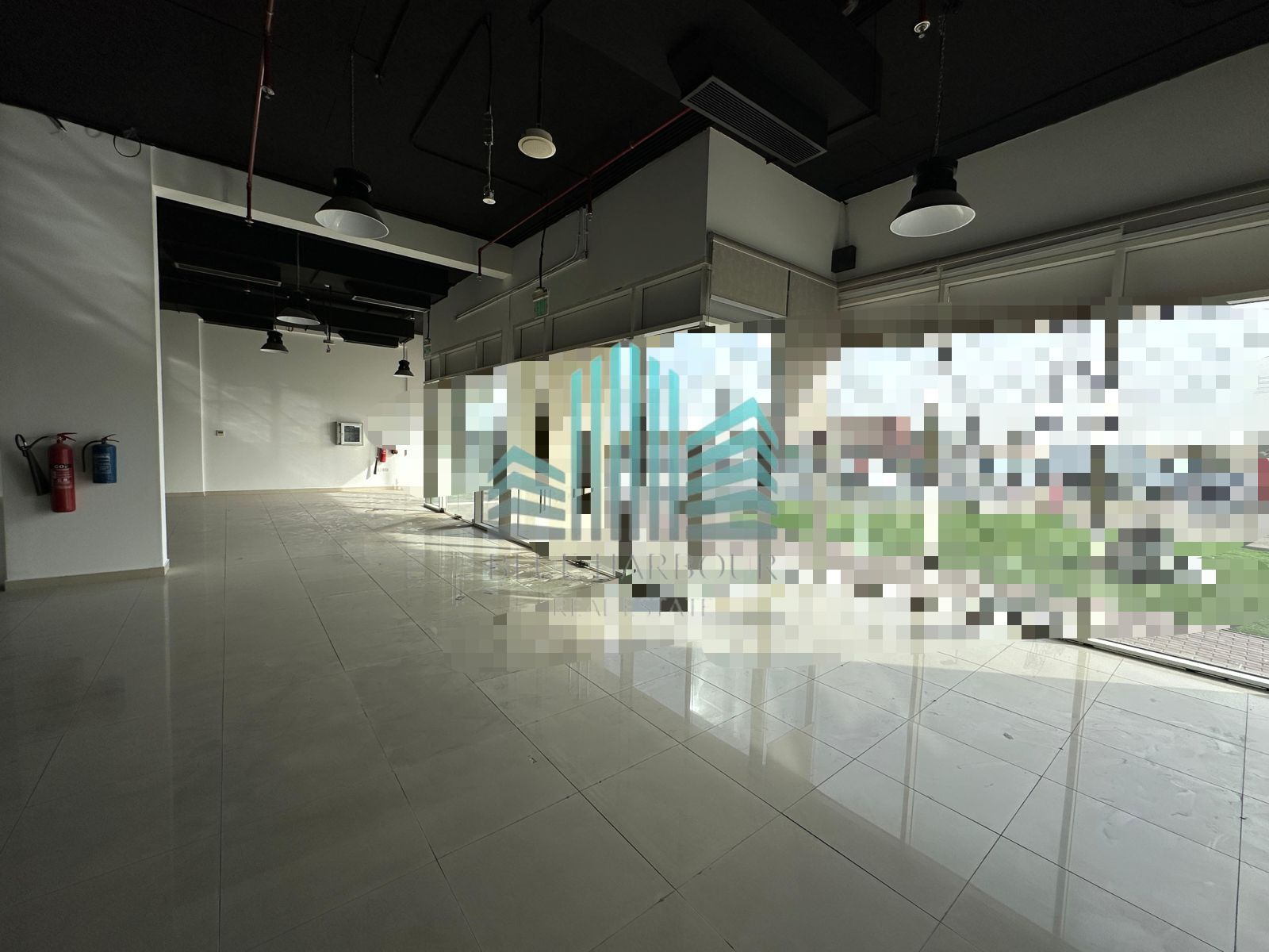 ROAD SIDE | PERFECT VISIBILITY | WELL MAINTAINED