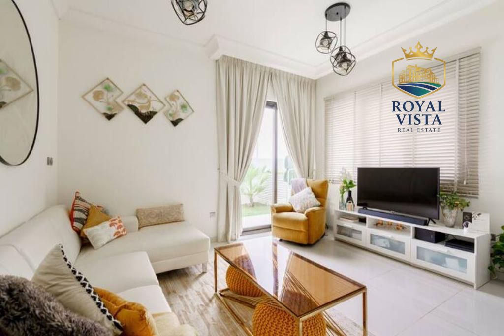 SINGLE ROW | CORNER 3BR | CLOSED KITCHEN | R2EM | VASTU