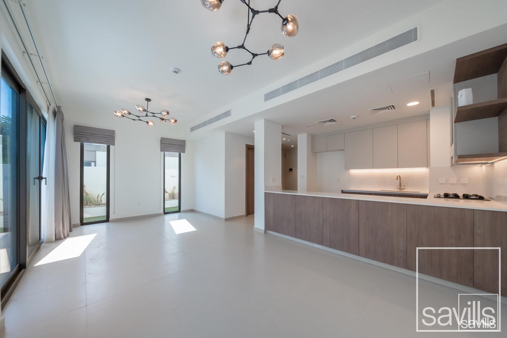 Landscaped Garden | Vacant | Multiple Cheques