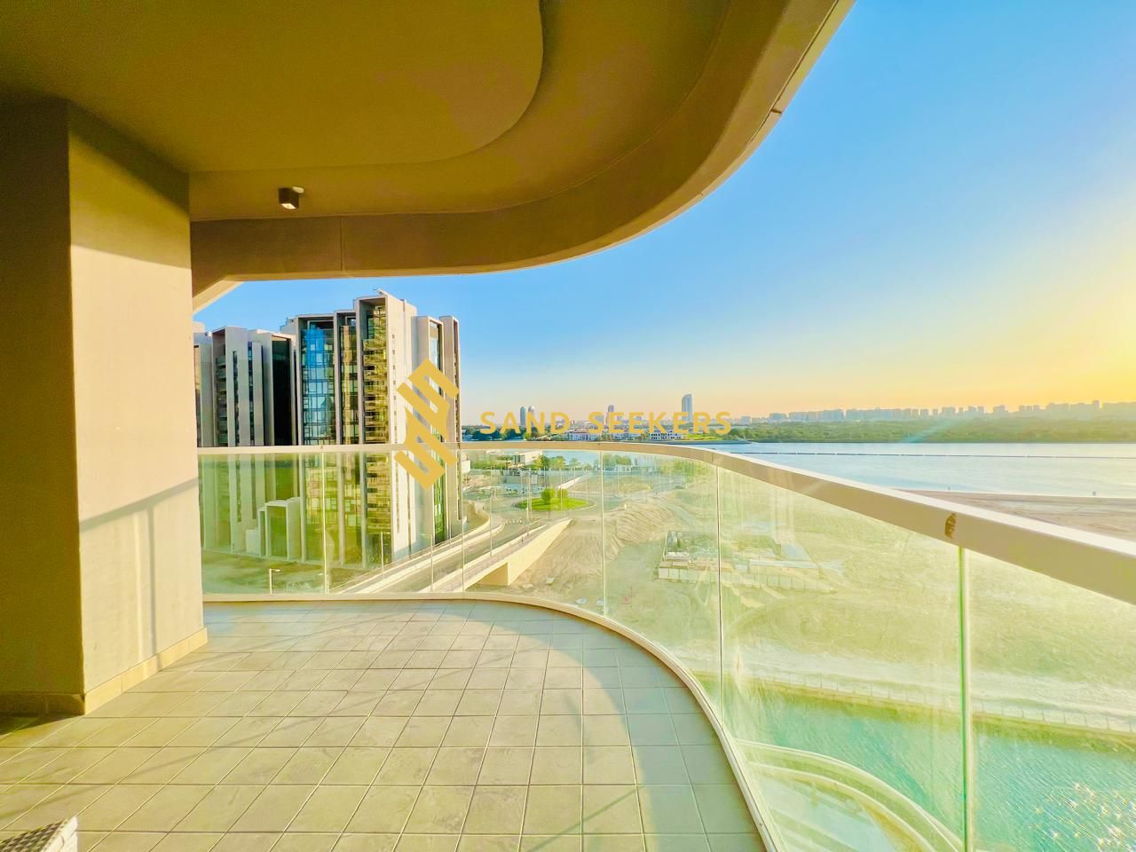 Vacant Now | Elite Community | Resort-Style Facilities
