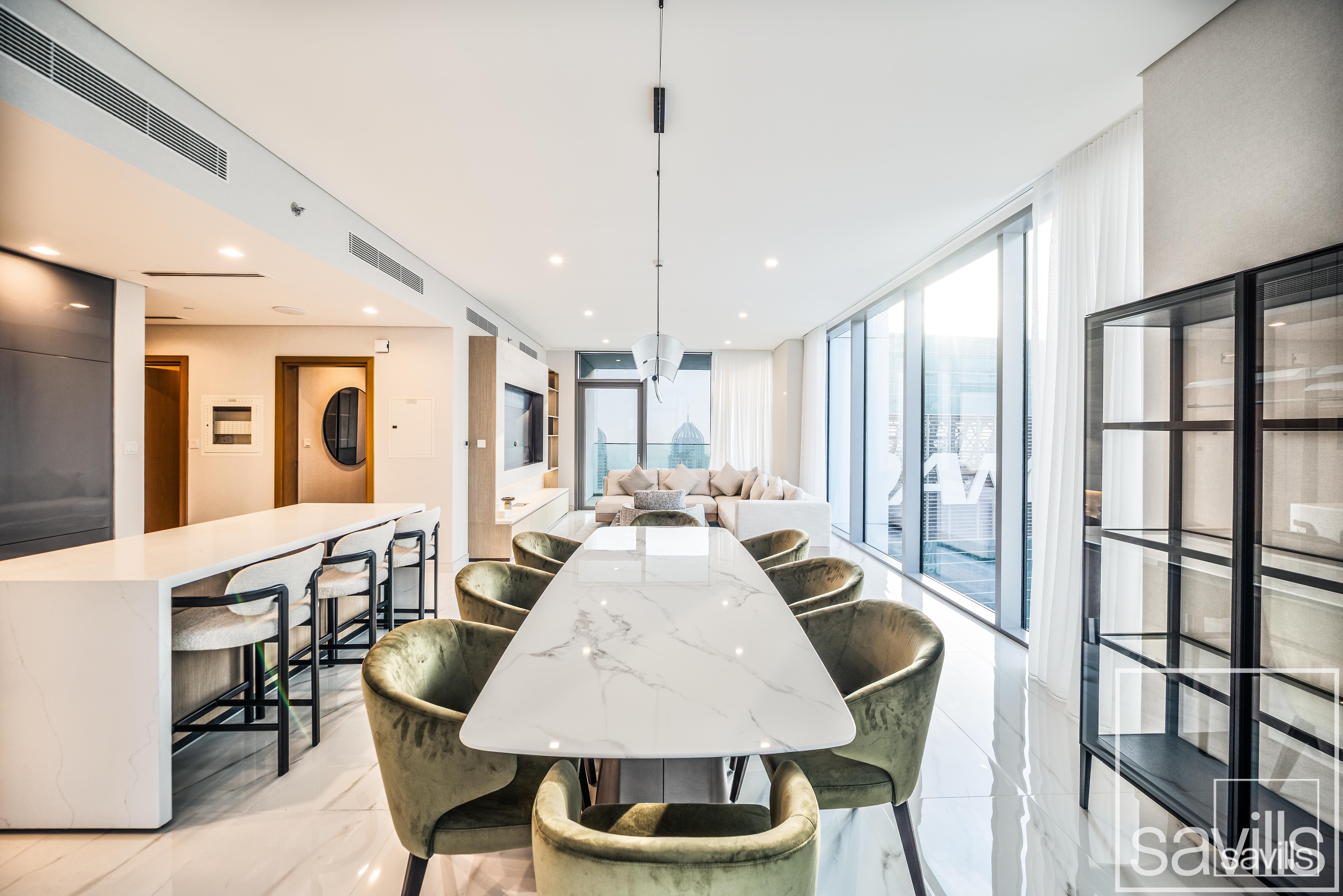 Luxurious Apartment | 360 Dubai View | Vastu