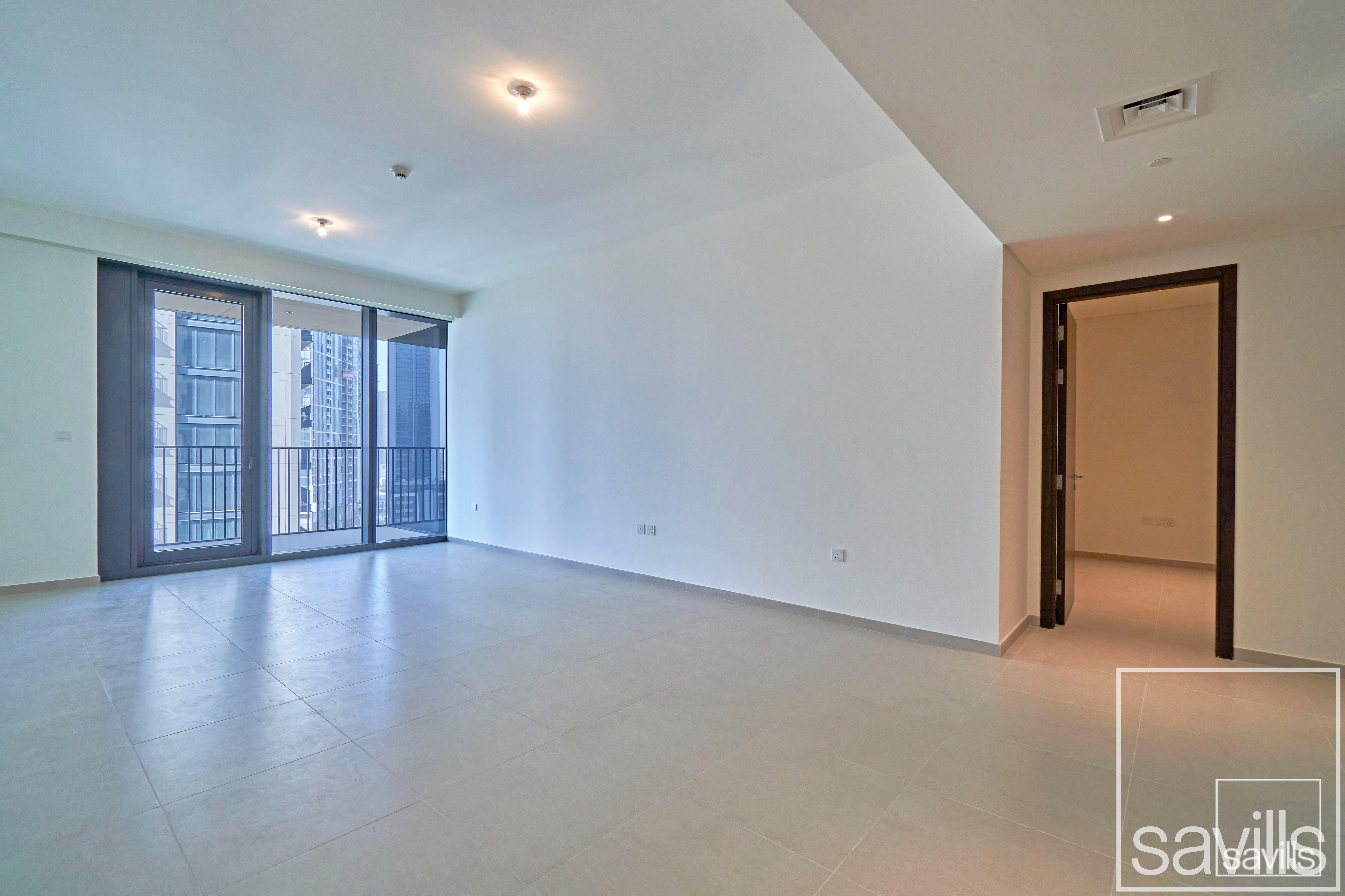 Vacant February | Mid floor | Study room