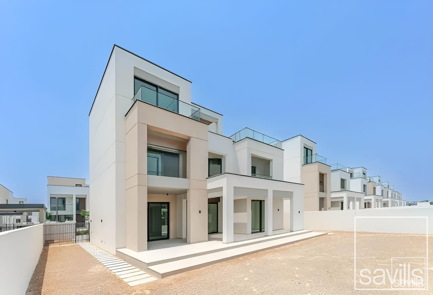 Multiple Options | Chiller Free | Facing Amenities