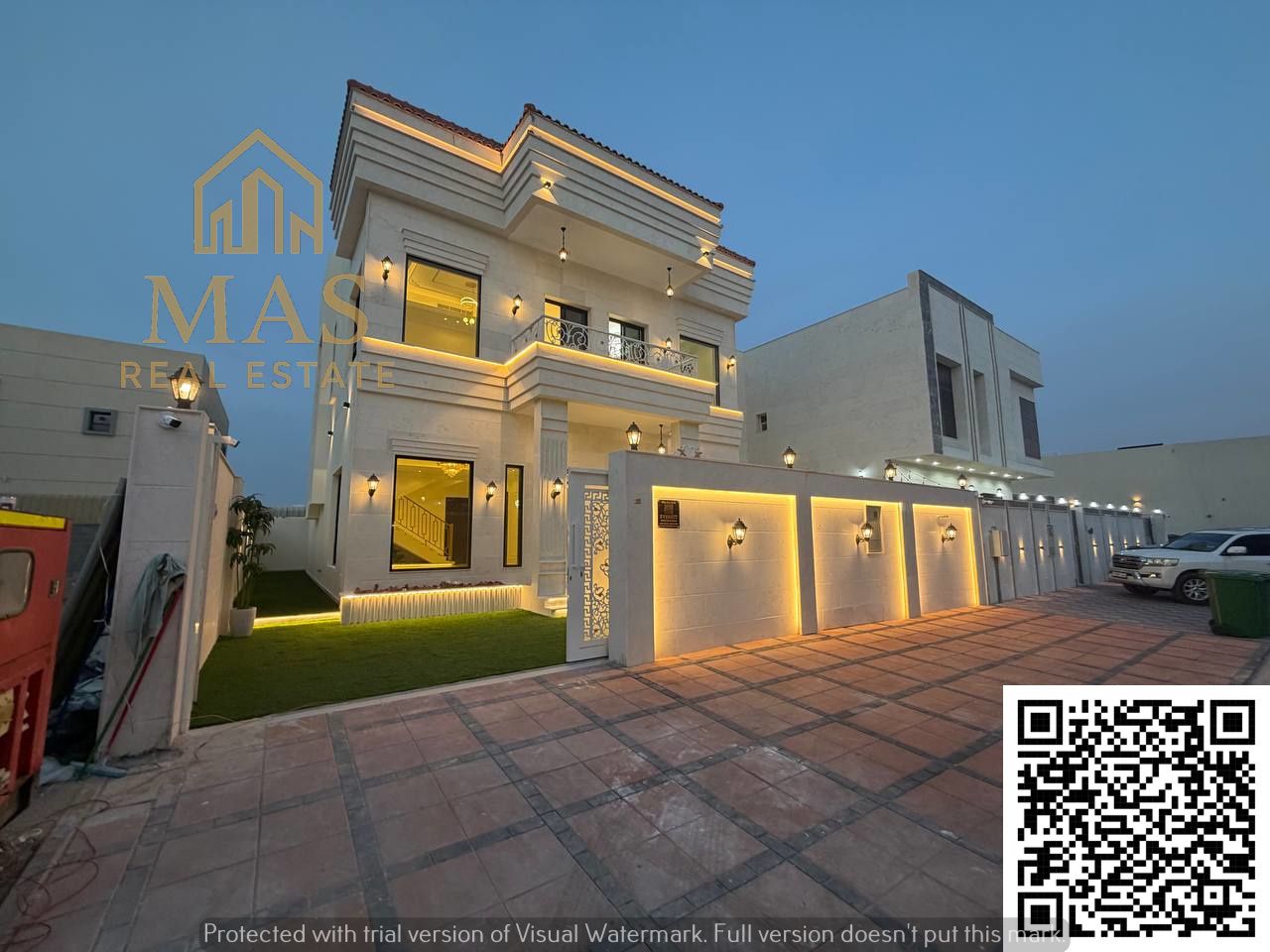A unique opportunity to own a freehold villa in an excellent location opposite the mosque, with a modern design and high-quality finishes.