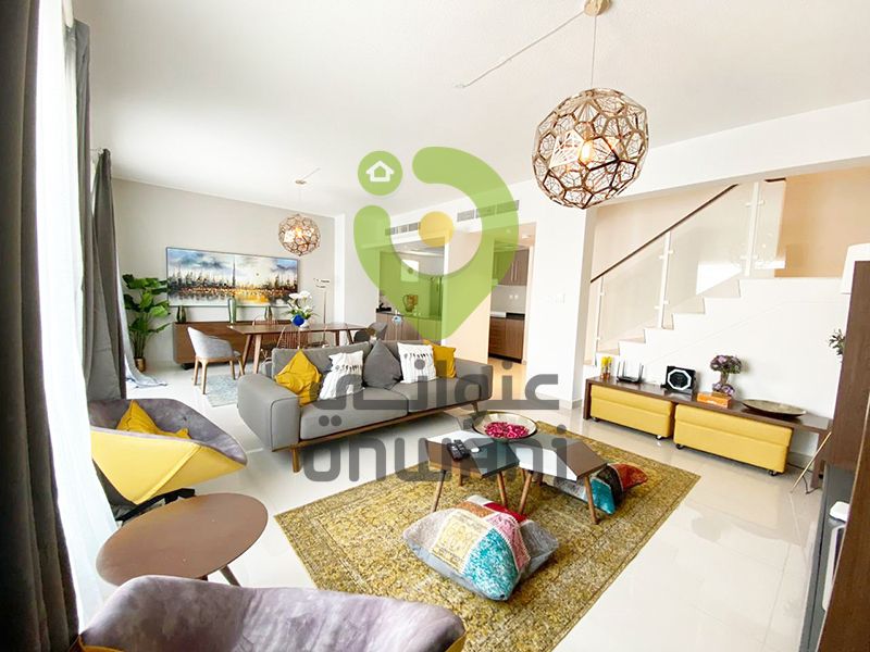 LIVE UNIQUENESS MODERNITY LIFESTYLE COOL LIFESTYLE