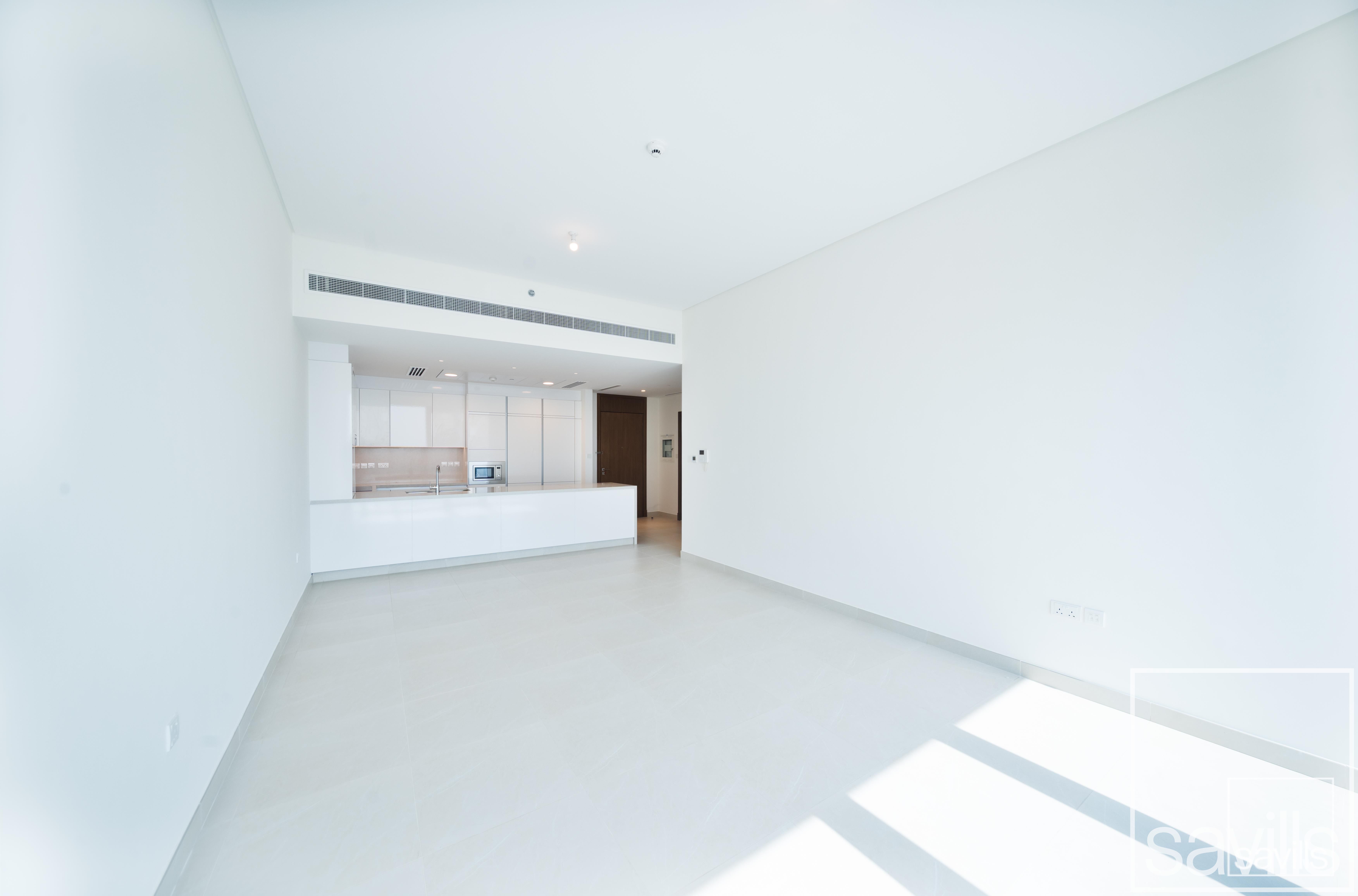 Vacant | Park View | Spacious Layout