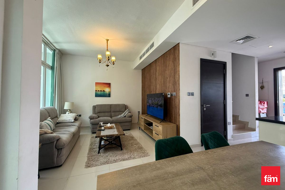 Furnished 3 Bed | 28th Feb | Back To Back