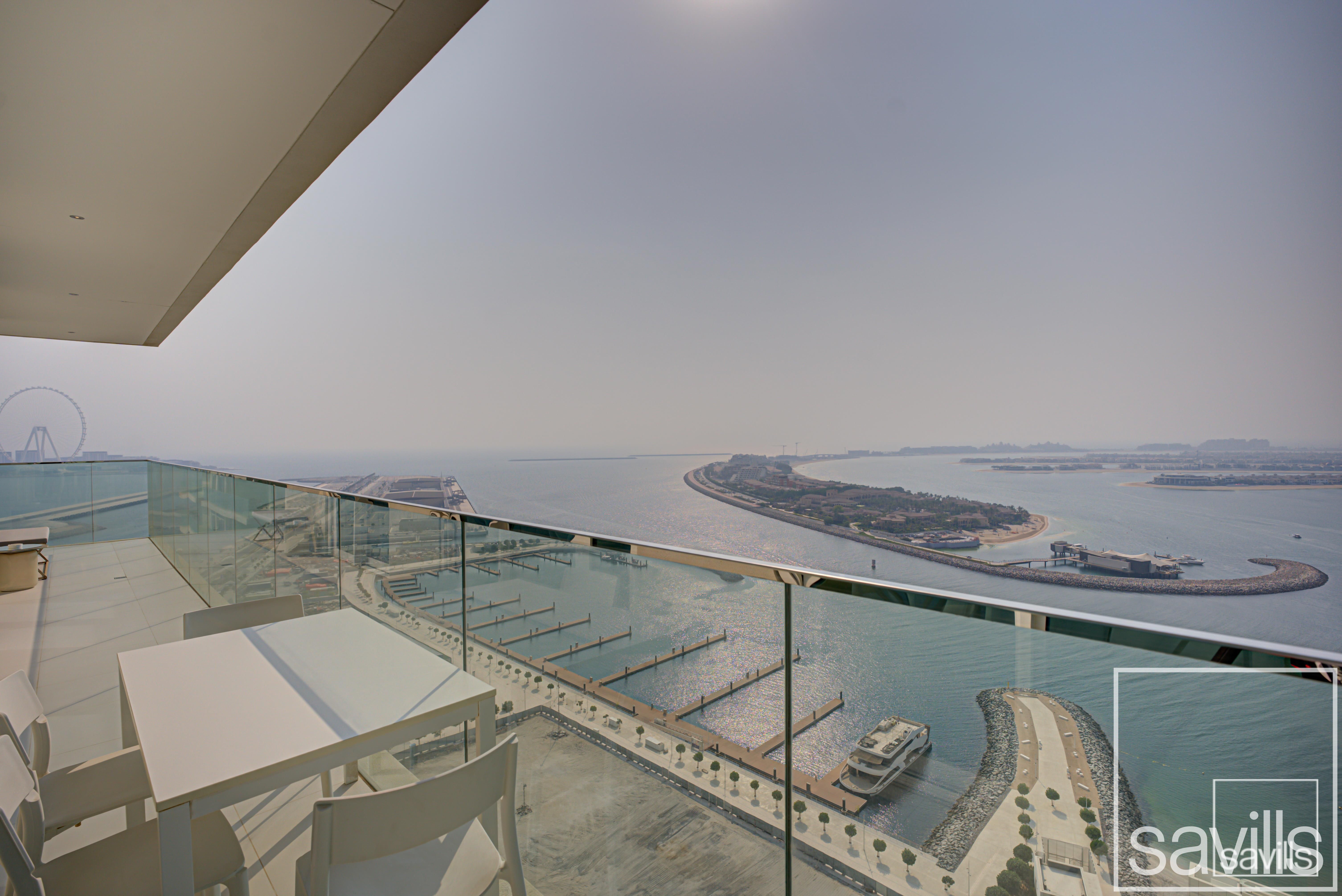 Sea View | Beach | Upgraded | Terrace