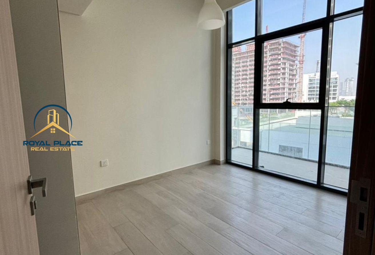 UNFURNISHED | 2BHK | CUMMUNITY VIEW
