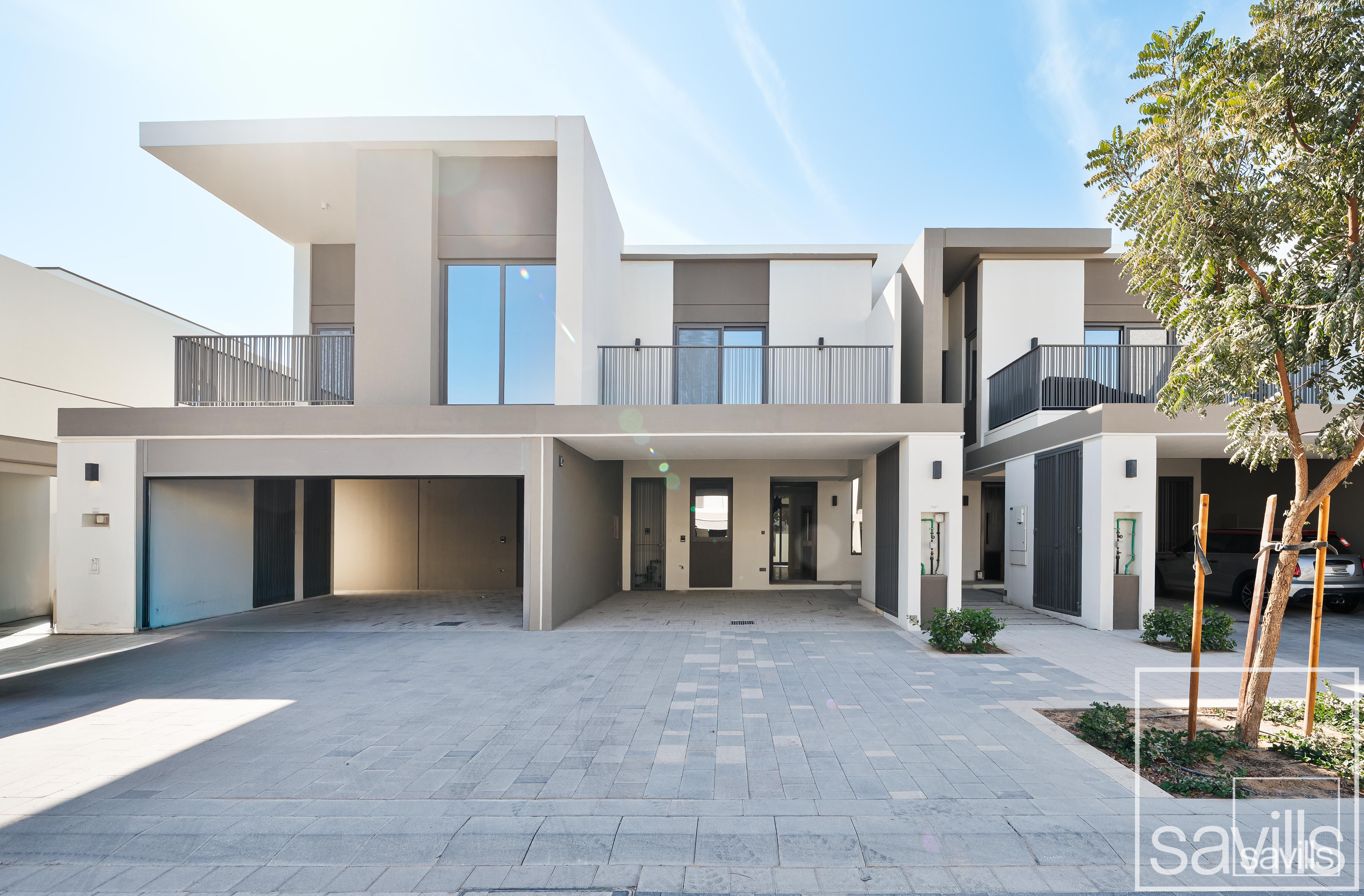 Available Now | Modern Townhouse | Prime Community